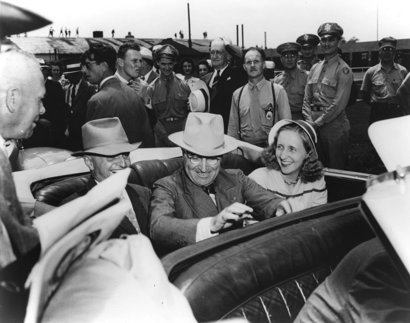 Harry Truman prepares to depart from the Fairfax Airport in Kansas City, Kansas.  Seated from L to R Vivian Truman, President Truman, and Margaret Truman.